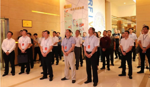 研究室副主任田培炎,中央党的建设工作领导小组秘书组副局长周新群